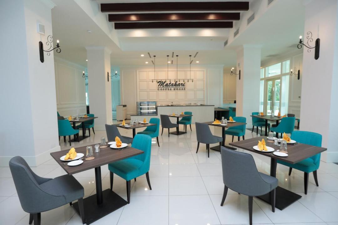 Hotel Casuarina@Куала-Кангсар Екстер'єр фото